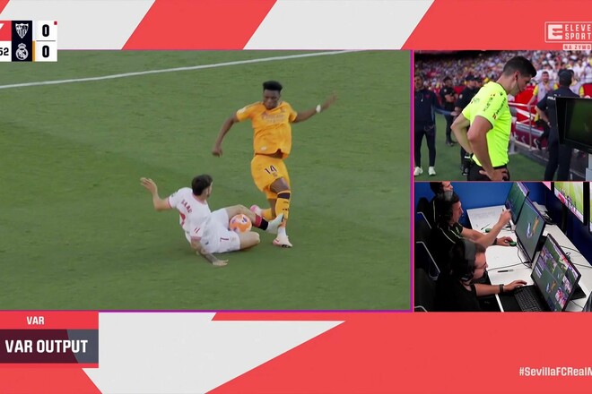 ФОТО. Замена года. Игрок Севильи вышел против Реала и сразу же был удален