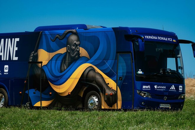 ФОТО. Как выглядит новый автобус сборной Украины по футболу