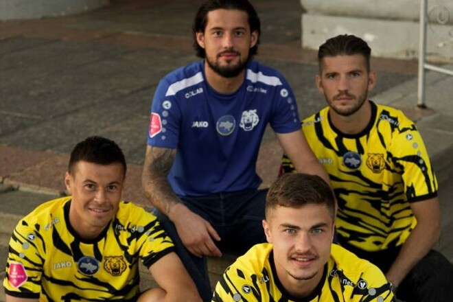 ФОТО. Чернігів представив нову домашню ігрову форму