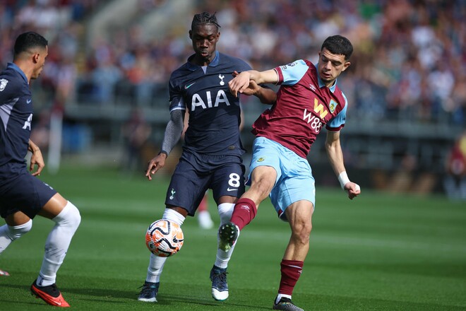 Тоттенхем – Бернлі. Дивитися онлайн. LIVE трансляція