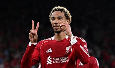 Экитике продолжил французскую традицию первых голов сезона АПЛ