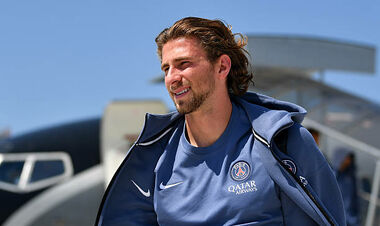 Французский журналист: «Забарный поддерживает Украину, а Сафонов...»