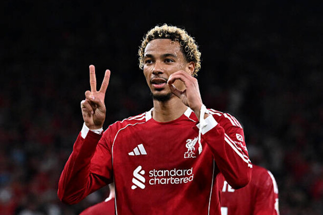 Екітіке продовжив французьку традицію перших голів сезону АПЛ