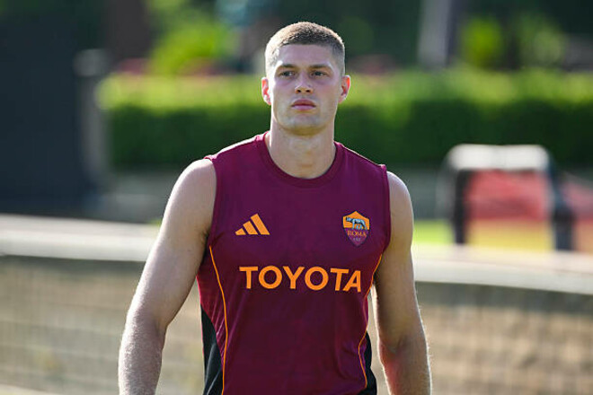 Довбик близок к трансферу в именитый клуб, идут переговоры