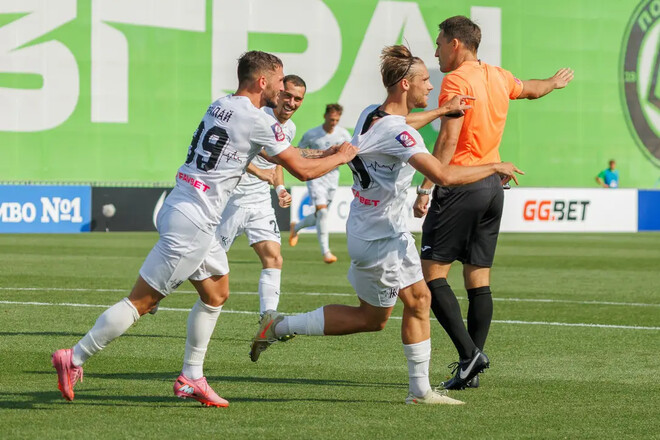 Колос – Карпати – 1:1. Нічия в Ковалівці. Відео голів та огляд матчу