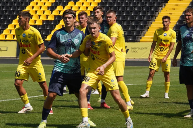 Вторая лига. Лесное и Тростянец вышли в лидеры. Результаты 4-го тура