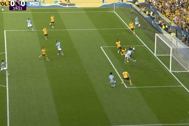 ВІДЕО. Холанд не забив у порожні ворота у першій грій Ман Сіті в АПЛ 25/26