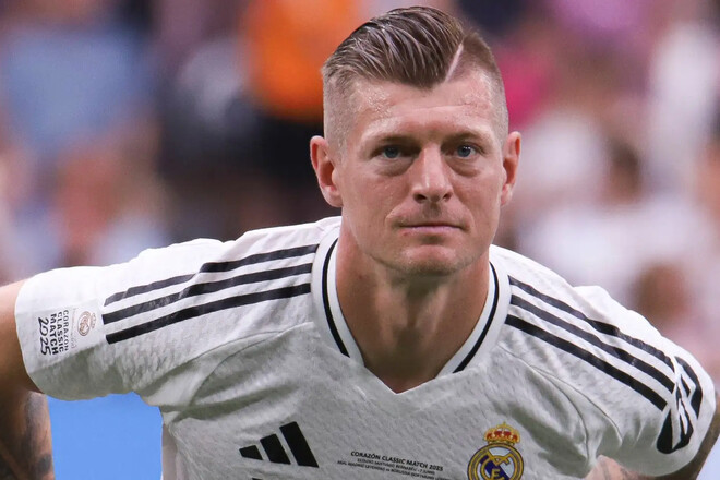 Тоні КРООС: «Досить розмов. Він є найкращим воротарем в історії»