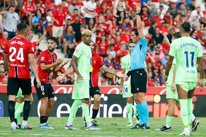 52 победы после удалений соперников. Барселона имеет интересное достижение