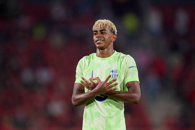 Первые шаги Ямаля под десяткой Барселоны. Общая статистика испанца
