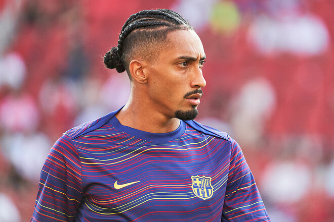 Претендент на ЗМ-2025 достиг отметки в 100 голевых действий за Барселону