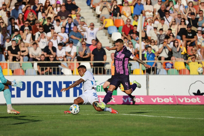 «У форварда Динамо украли гол. Экс-арбитр ФИФА о работе судей