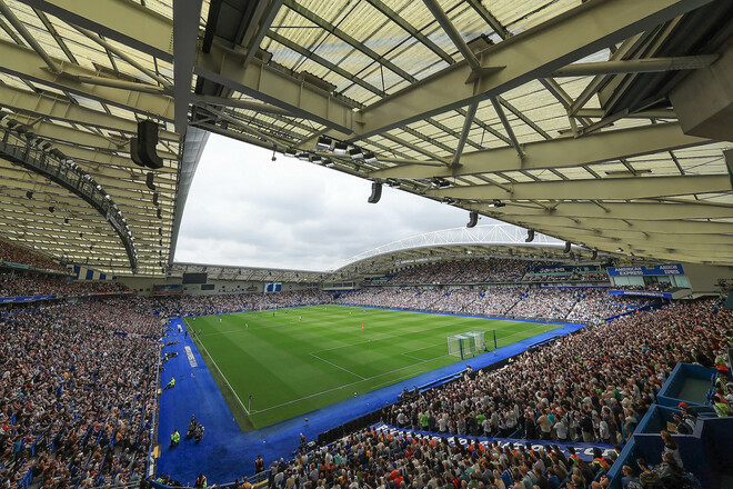 Стало плохо во время матча: клуб АПЛ сообщил о смерти фаната