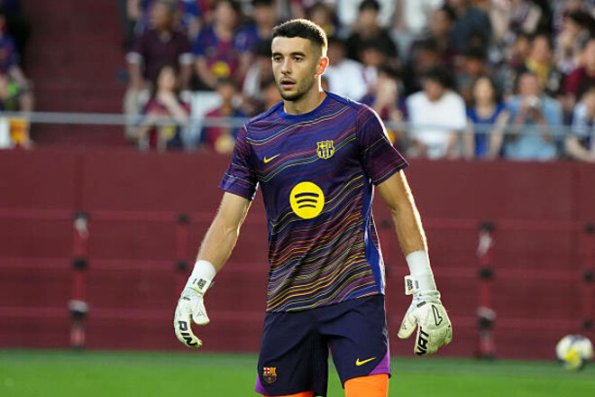 ФОТО. Жесткий эпизод. Голкипер Барселоны получил удар ногой в лицо