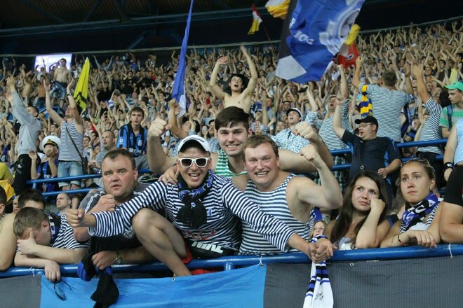 Принципова позиція. Фани Чорноморця перейшли на українську мову