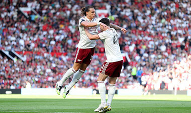 ВІДЕО. Калафіорі відкрив рахунок для Арсенала в матчі з Ман Юнайтед