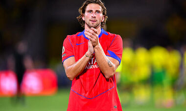 «ПСЖ прийме відповідне рішення». Відомий агент – про Забарного і Сафонова