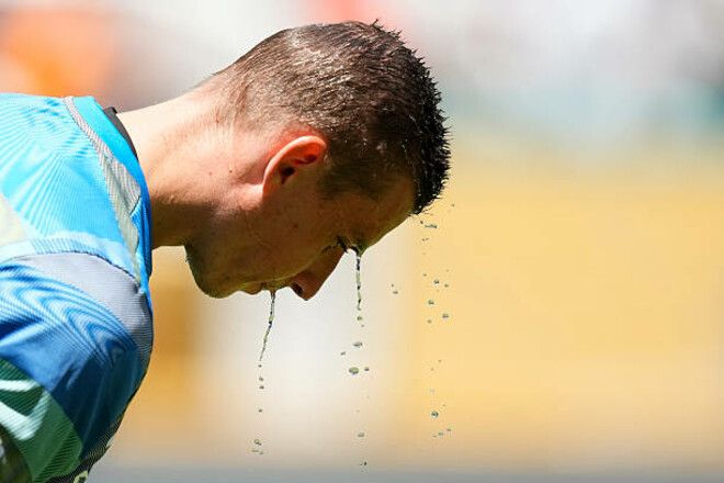 ВИДЕО. На Лунина набросились фанаты Реала. Как отреагировал украинец?