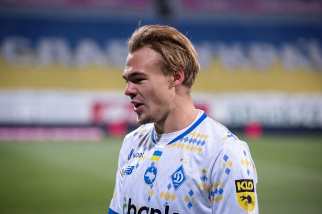 Полузащитник Динамо рассказал о своем уходе и разговоре с Шовковским