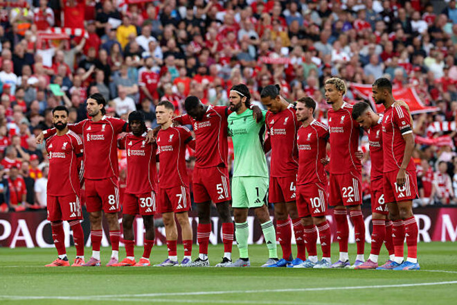 ФОТО. Память Жоты: Ливерпуль оставил его место в раздевалке