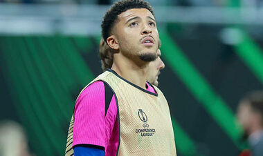 Не будет одноклубником Довбика. Вингер Манчестер Юнайтед отказал Роме