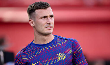 13 лет в клубе. Барселона приближается к продаже изгнанника Флика