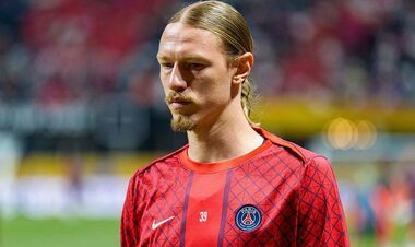 In PSG, Safonov's opinion was squeezed. Parisians made an important solution 