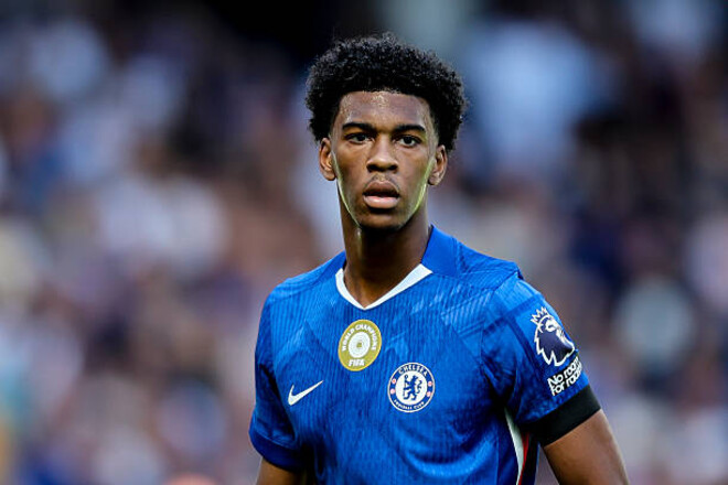 Челсі випустив на поле англійця, який був за крок від клубного рекорду