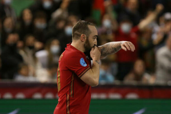 Легендарний Рікардіньо завершив кар'єру