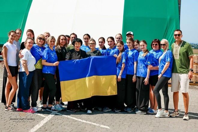 Збірна України вирушила на чемпіонат світу з художньої гімнастики