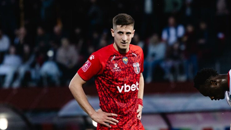 ОФІЦІЙНО. Верес відпустив в оренду форварда-легіонера