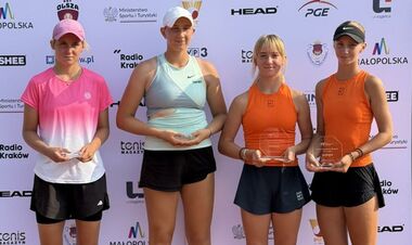 Софія Бєлінська виграла юніорський турнір у Кракові у парному розряді