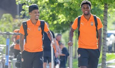 ФОТО. Шахтар вирушив до Кракова на важливий матч в Лізі конференцій