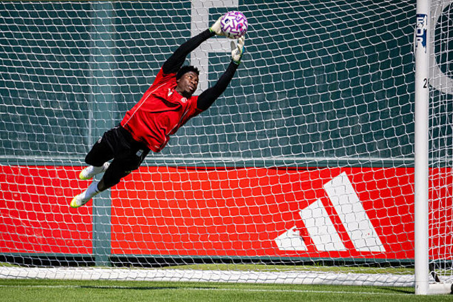 Голкипер МЮ может вернуться в Серию А. На него вышел гранд Италии