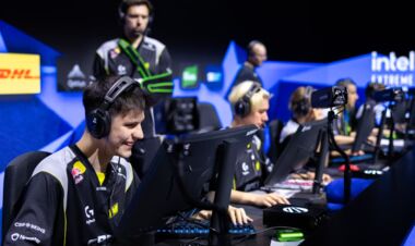 NAVI – 3DMAX. Esports World Cup. Плей-офф. Смотреть онлайн. LIVE трансляция