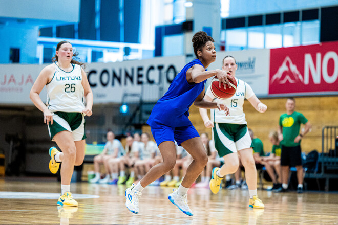 Україна U-16 – Болгарія U-16. Дивитися онлайн. LIVE трансляція