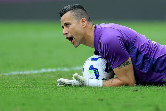 Бразильский вратарь побил мировой рекорд по количеству проведенных матчей