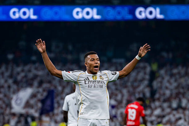 450 від Роналду, 45 від Мбаппе. Хто розташувався між ними?