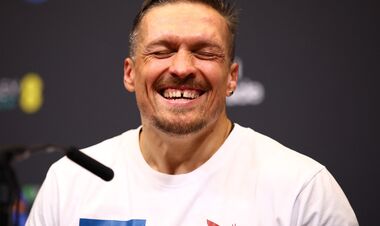 В WBO отреагировали на просьбу Усика перенести бой с Паркером