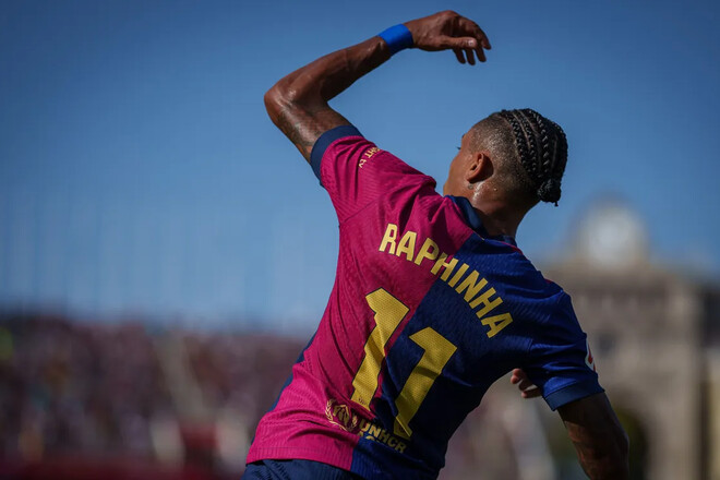 Одна из главных звезд Барселоны неожиданно начала думать о трансфере