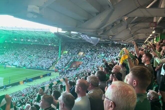 Болельщики Селтика потребовали отставки всего руководства клуба