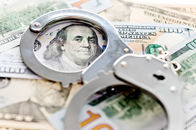 В Макао арестованы организаторы незаконного обмена валюты