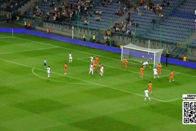 ВІДЕО. А де захист? Шахтар пустив дитячий гол від Серветта на 8-й хвилині