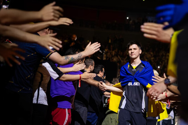 Стал известен соперник NAVI в Лондоне. Это клуб с двумя украинцами