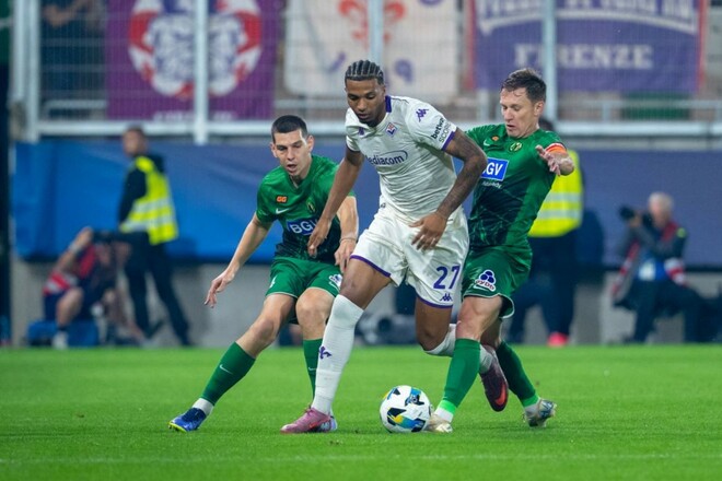 Волки бессильны против фиалок. Фиорентина в меньшинстве разгромила Полесье