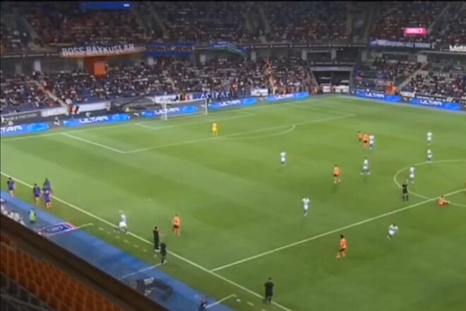 ВІДЕО. Романчук зробив геніальний асист з ауту в матчі Ліги конференцій