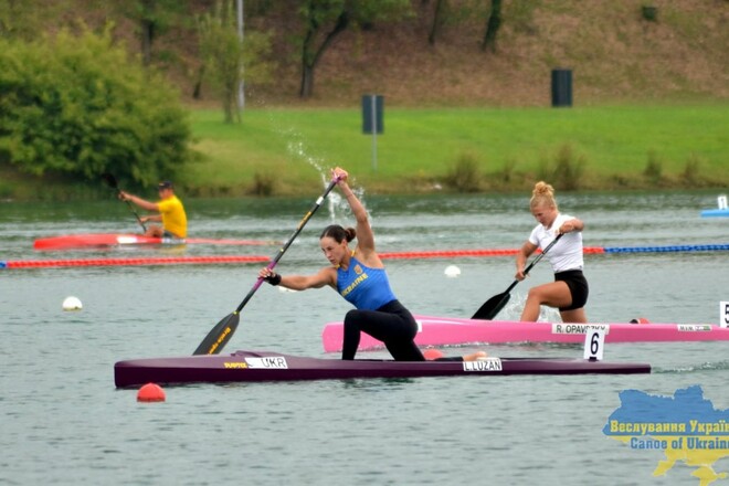 Українські екіпажі почали боротьбу на ЧС з веслування на байдарках та каное