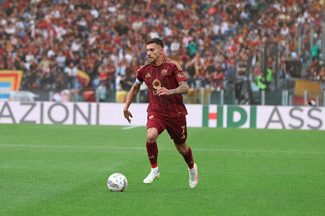 Интересен не только Довбик. Клуб АПЛ вышел на капитана Ромы