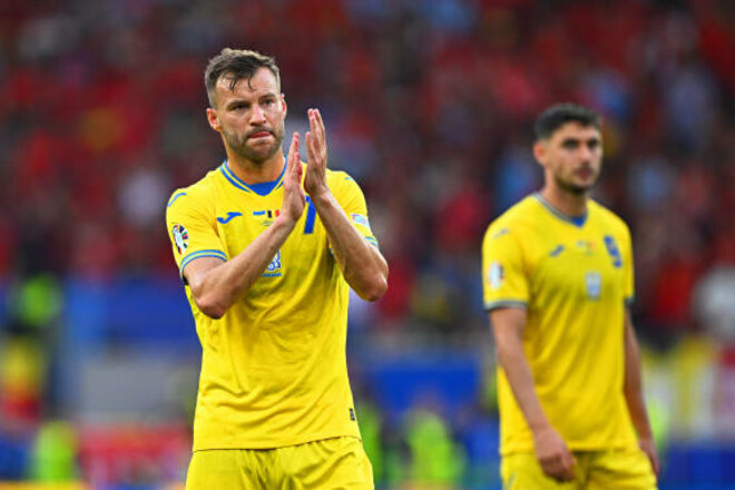 Только один форвард. Ребров назвал заявку сборной Украины на матчи в Канаде