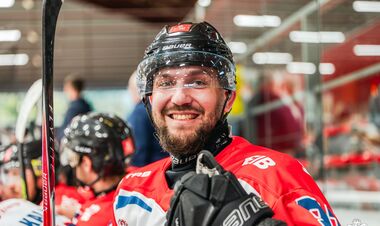 Серия продолжается. Денискин вновь не ушел со льда без шайбы